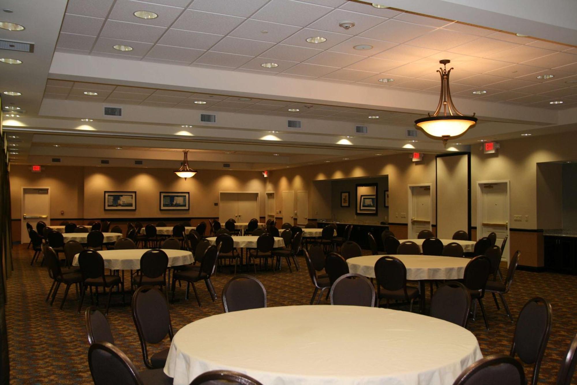 Hotel Hampton And